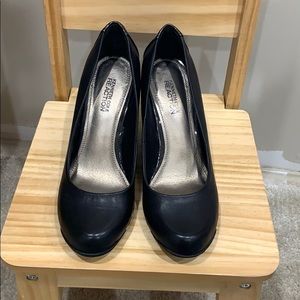 Cute black shoes